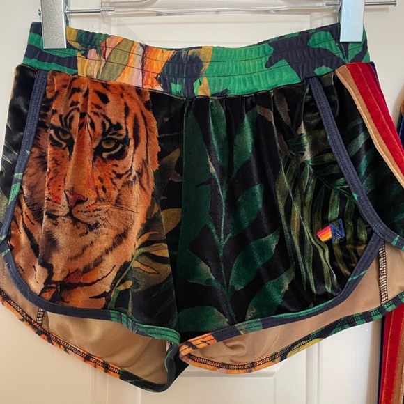 AVIATOR NATION TIGER VELVET SHORTS - Picture 5 of 6